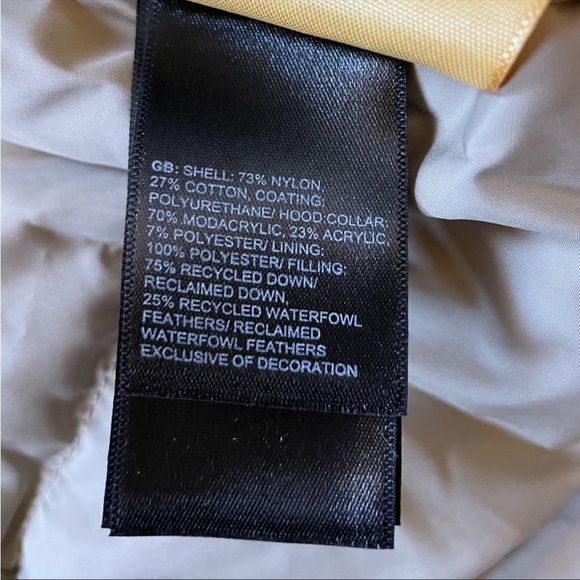 The North Face Women’s Arctic Parka Coat In Flax - Picture 8 of 10